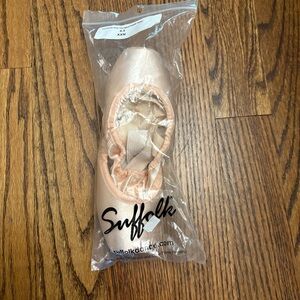 Suffolk Somerset 4.5XXN Pointe Shoes